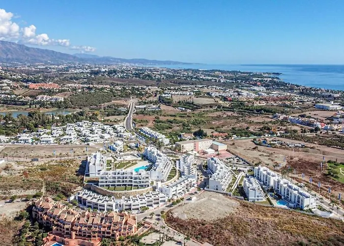 Lm3.52b- Spacious Duplex Penthouse With Panoramic Estepona